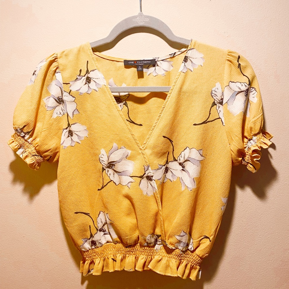 Yellow Floral Design Blouse, Size Small, One Clothing Los Angeles.